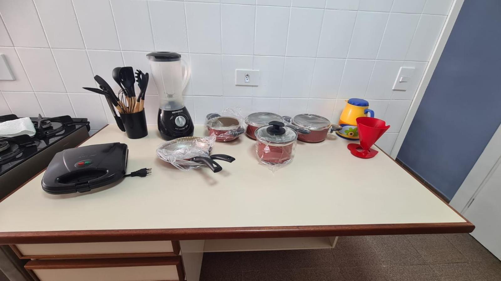 과루자 Apartamento Confortavel 2 Dorm No Tortuga Enseada 아파트 외부 사진